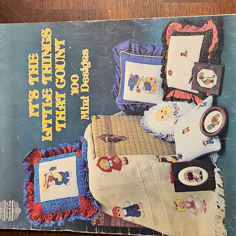 Creative Needlework Pattern Collection - Picture 10 of 13